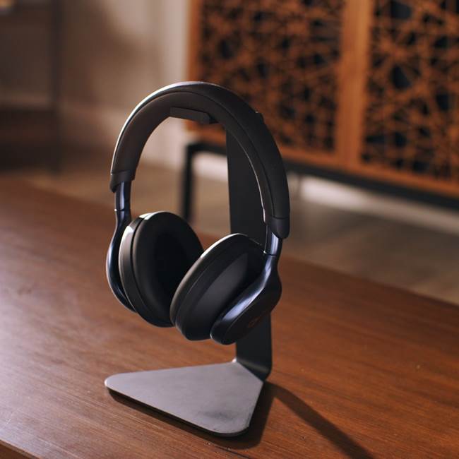 Anker Soundcore Space One Over-ear wireless noise-canceling