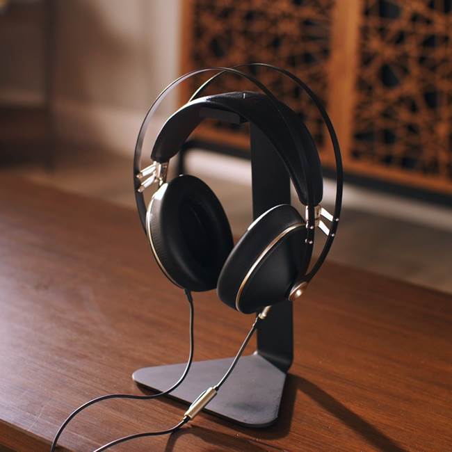 Meze Audio 99 Neo Over-ear headphones at Crutchfield