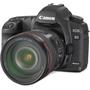 Canon EOS 5D Mark II Kit Front