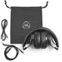 JBL Club 700BT Included pouch and accessories