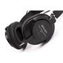 Zoom ZDM-1 Podcast Mic Pack ZHP-1 headphones earcup detail