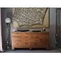 Sonus faber Omnia Omnia supports moving magnet turntables through its analog input (turntable in photo not included)