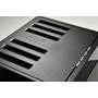 HiFi Rose RS520 Solid aluminum chassis has four-sides/one-piece construction