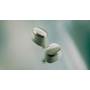 Bowers & Wilkins Pi8 Includes four sizes of ear tips for snug, secure fit