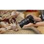 Sony FE 24-50mm f/2.8 G The small minimum focusing distance makes detailed close-ups easy