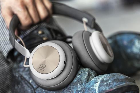 Bang & Olufsen BeoPlay H4 wireless headphones