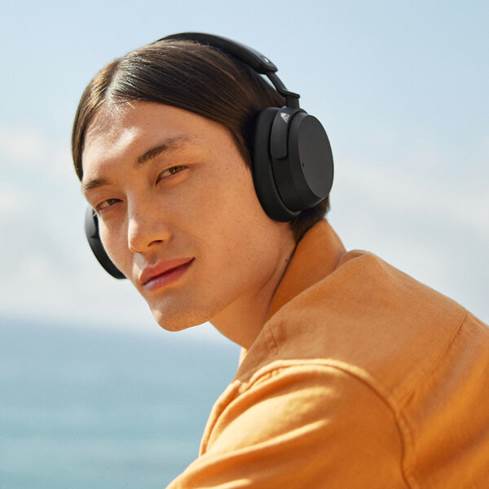 Man wearing Sennheiser Accentum headphones