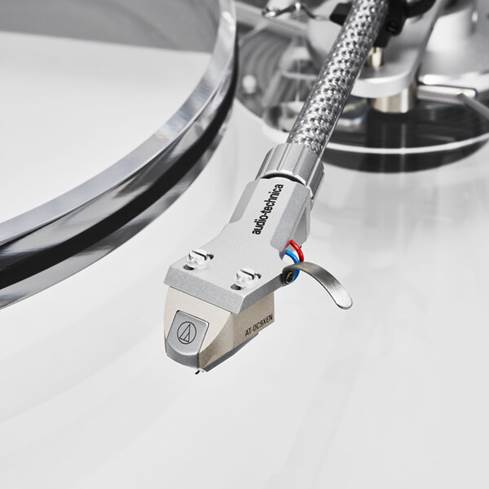 Audio=Technica tonearm