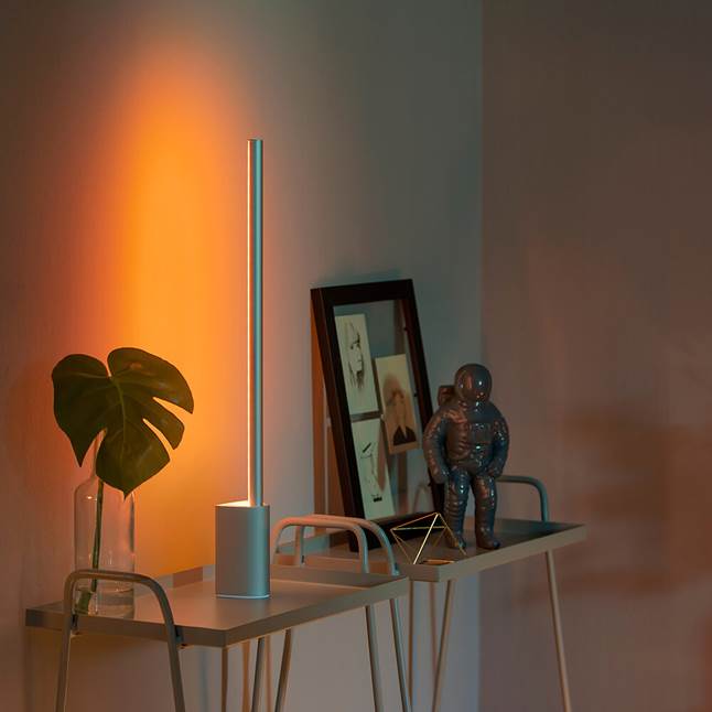 Philips Hue Signe table lamp