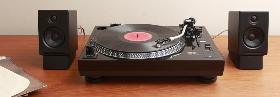 Audioengine best sale a2+ turntable