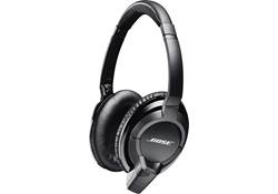 Bose® AE2w <em>Bluetooth</em>® headphones vs KRK KNS8400