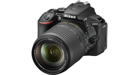 Nikon D5600 Telephoto Lens Kit