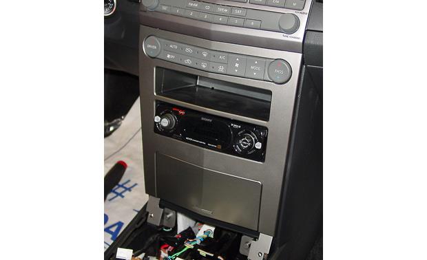 2010 nissan maxima dash kit