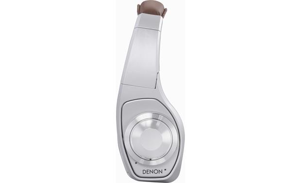 Denon AH-NCW500 Globe Cruiser Control wheel on right earcup