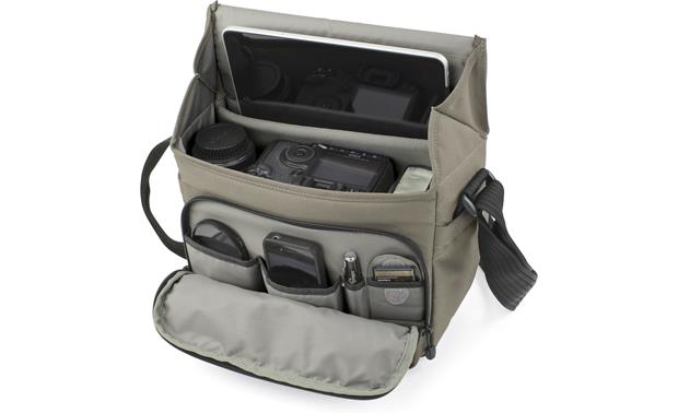 lowepro messenger 150