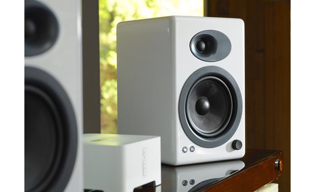 audioengine a5  white