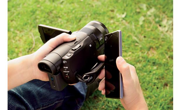 カメラ ビデオカメラ Sony Handycam® FDR-AX100 4K/30p Ultra HD camcorder with Wi-Fi® and 