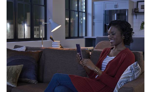 Samsung SmartThings Smart Bulb (2019) Easily adjust the brightness of your bulb using the app; SmartThings Hub required (sold separately) 