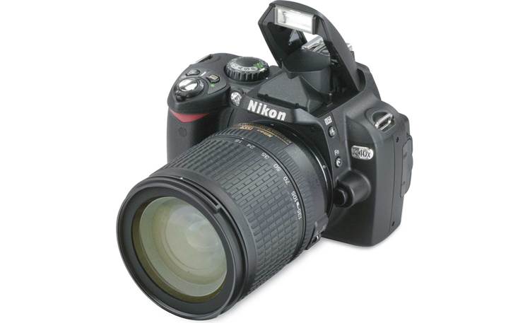 Nikon D40x Kit 10.2-megapixel digital SLR camera with 18