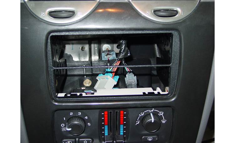 GM In-dash Receiver Kit Kit installed
