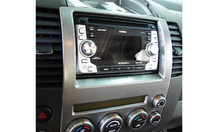 Metra 99-7581 Dash Kit Kit installed with radio (not included)