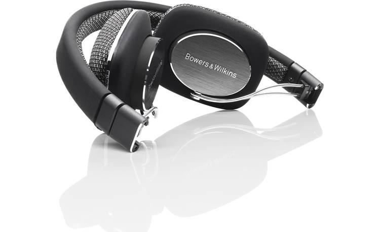 Bowers & Wilkins P3 Compact folding design