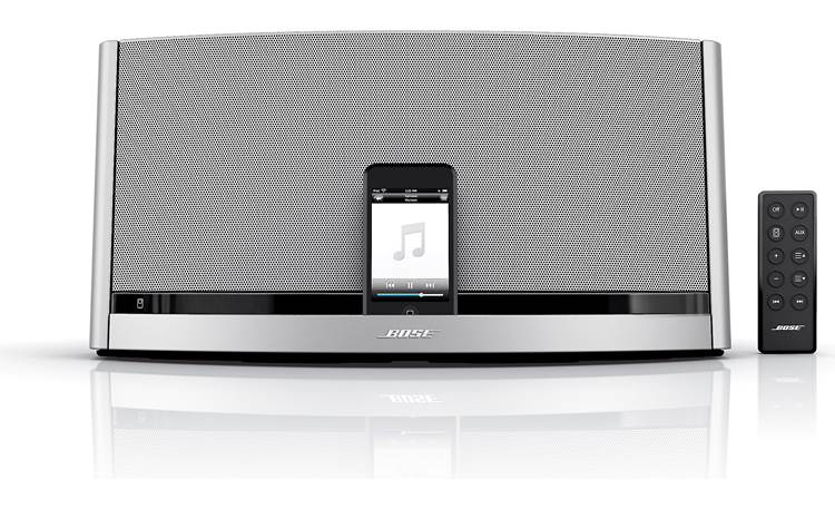 Bose® SoundDock® 10 <em>Bluetooth®</em> digital music system Front view (iPhone not included)
