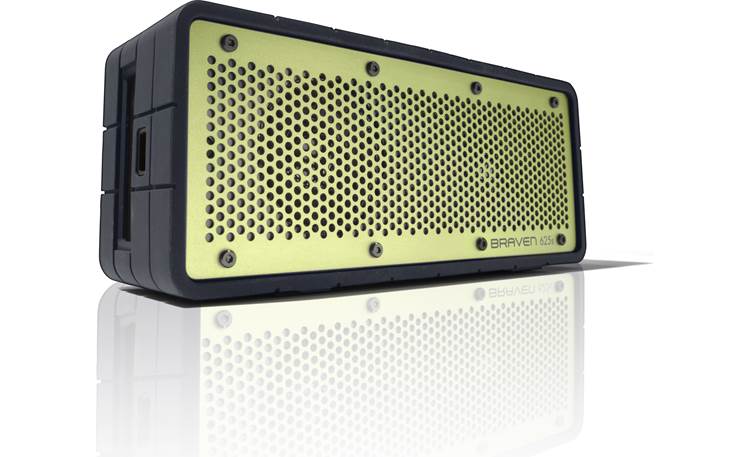 Braven 625s Black with green