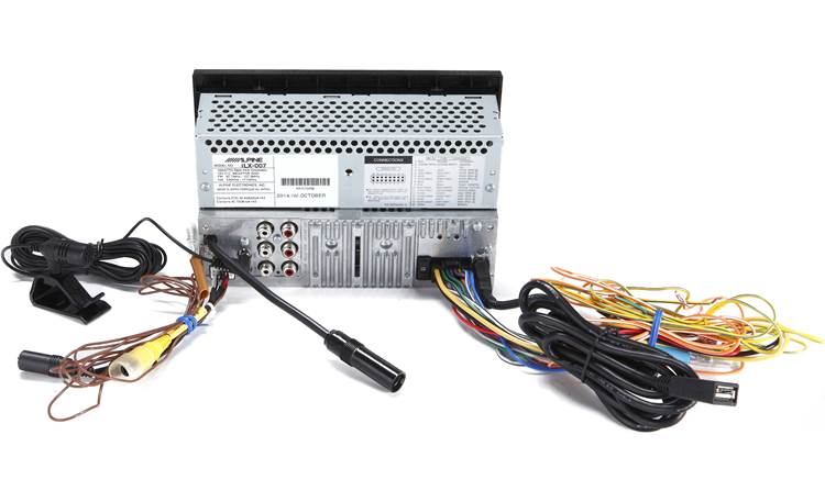 Alpine iLX-007 Rear USB and AUX inputs