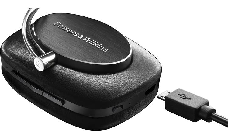 Bowers & Wilkins P5 Wireless Charging input and call/music controls found on right earcup