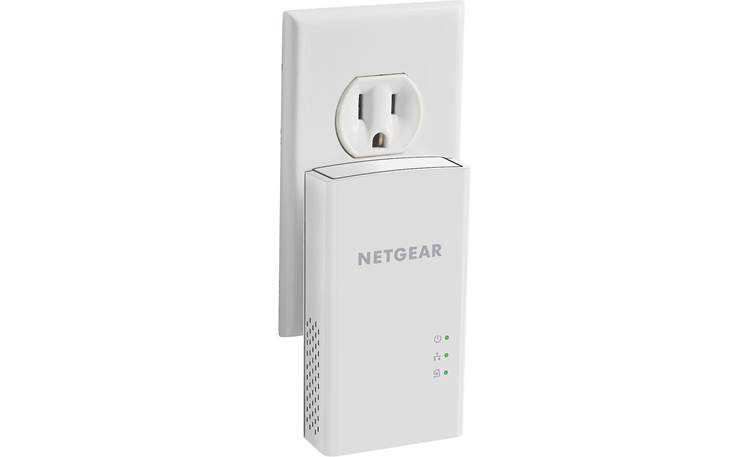 NETGEAR Powerline 1200 Plugs into standard wall outlet