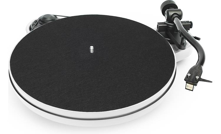 Pro-Ject RPM 1 Carbon Gloss White