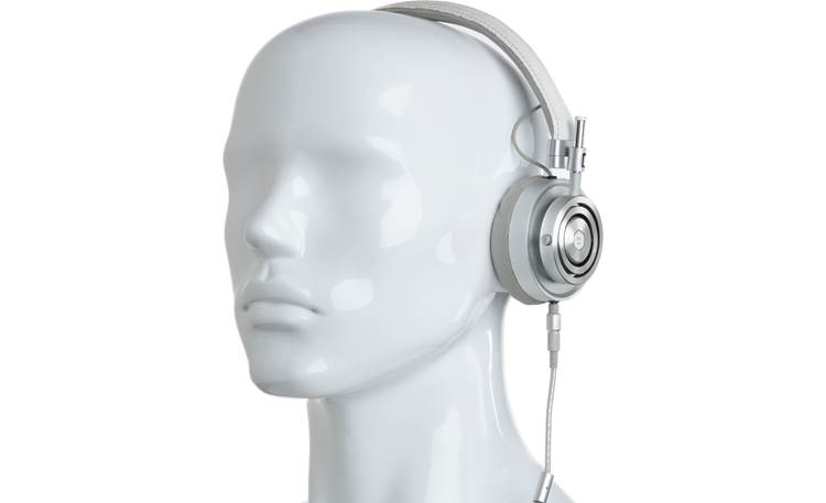 Master & Dynamic MH30 (Silver Metal/White Leather) On-ear Master & Dynamic MH30 (Silver Metal/White Leather) On-ear