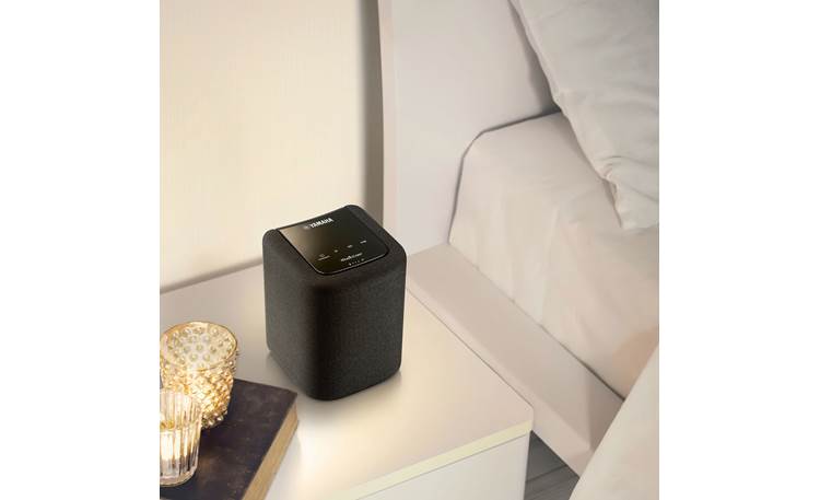 Yamaha MusicCast WX-010 (Black) Compact wireless powered speaker