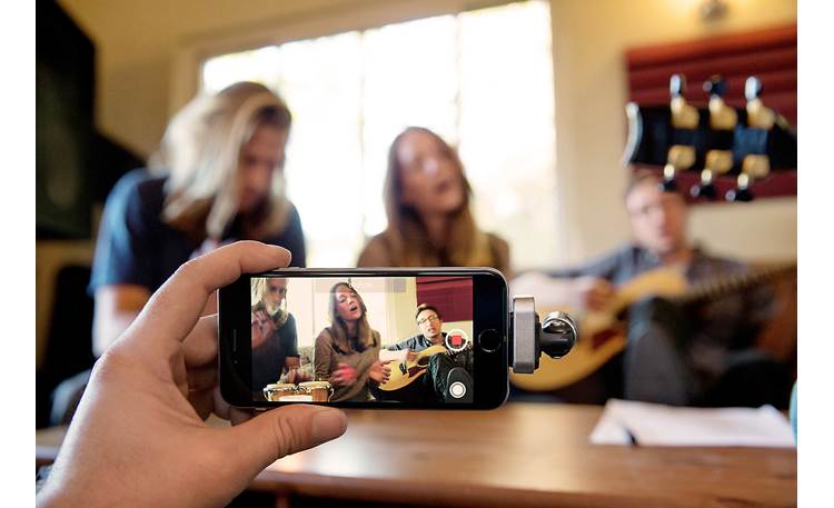 Shure MOTIV™ MV88 Record anywhere (iPhone not included)