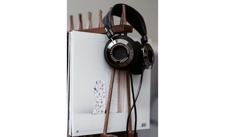 Grado PS2000e Natural, detailed soundstage plays extremely well with vinyl