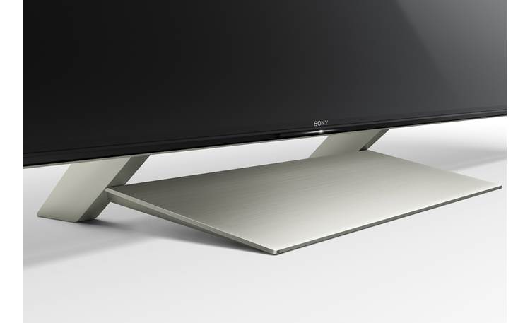 Sony XBR-75X940E Close-up view of stand