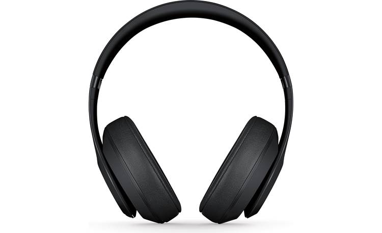 Beats by Dr. Dre® Studio3 Wireless Firm, secure fit with well-cushioned earpads