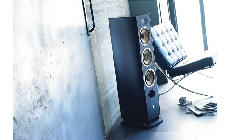 Focal Aria 926 Shown in room