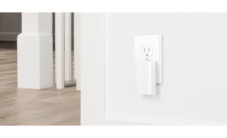 Ring Alarm Range Extender (2nd Generation) Extends the signal from your Ring  Base Station at Crutchfield