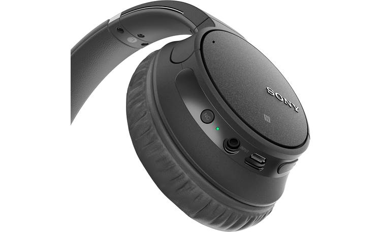 Sony WH-CH700N On-ear control of music, calls, and noise cancellation