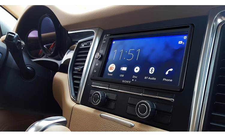 Radio para auto con pantalla táctil de 16,3 cm (6,4 pulg.) de DVD con  BLUETOOTH®, Android Auto™ y CarPlay™, XAV-AX200