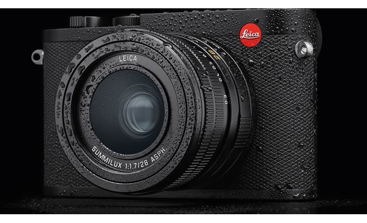 Leica Q2 Weather-sealed for shooting in adverse conditions