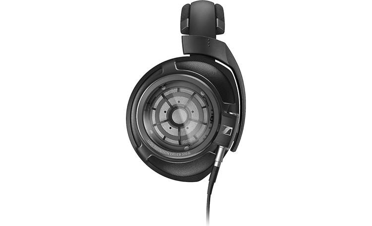 Sennheiser HD 820 (factory-recertified) Ring radiator transducers smooth out airflow for better dynamics