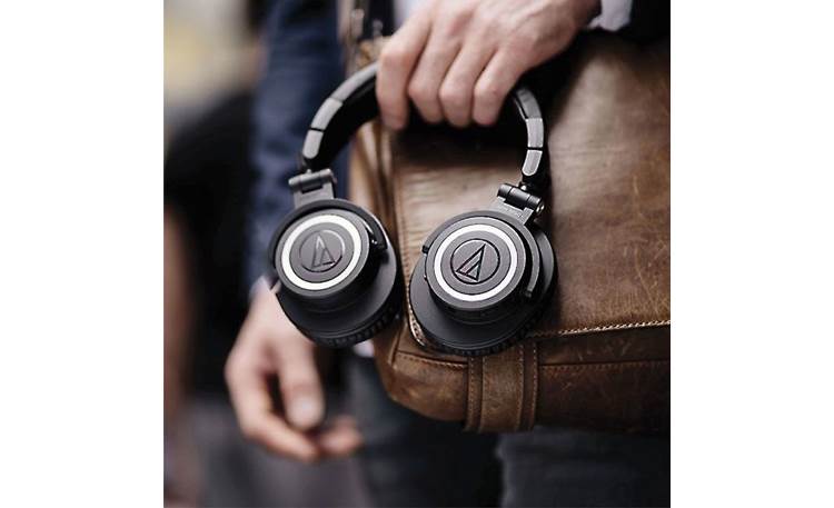 Audio-Technica ATH-M50xBT Over-ear wireless Bluetooth