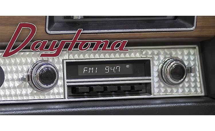 RetroSound Daytona M2A Shown with black push buttons and black/chrome knobs, parts that are free with your Daytona purchase