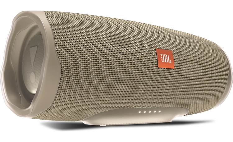 JBL Charge 4 Front