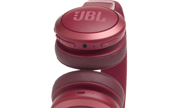 JBL Live 400BT Bottom