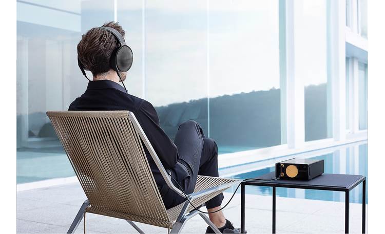 Sony DMP-Z1 Signature Series Enjoy exceptional sound anywhere