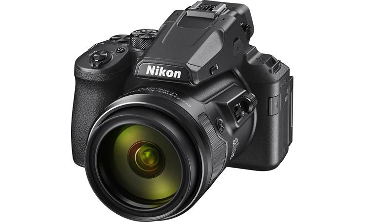 Nikon Coolpix P950 Front